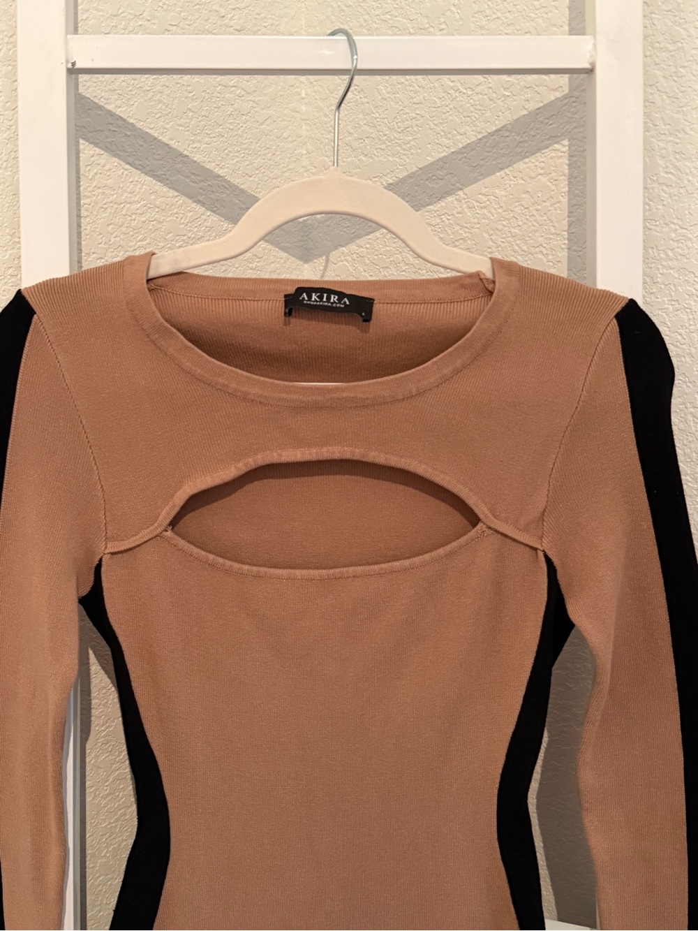 AKIRA Black Label Cutout Bodycon Mini Dress Tan Black Long Sleeve - Picture 3 of 7